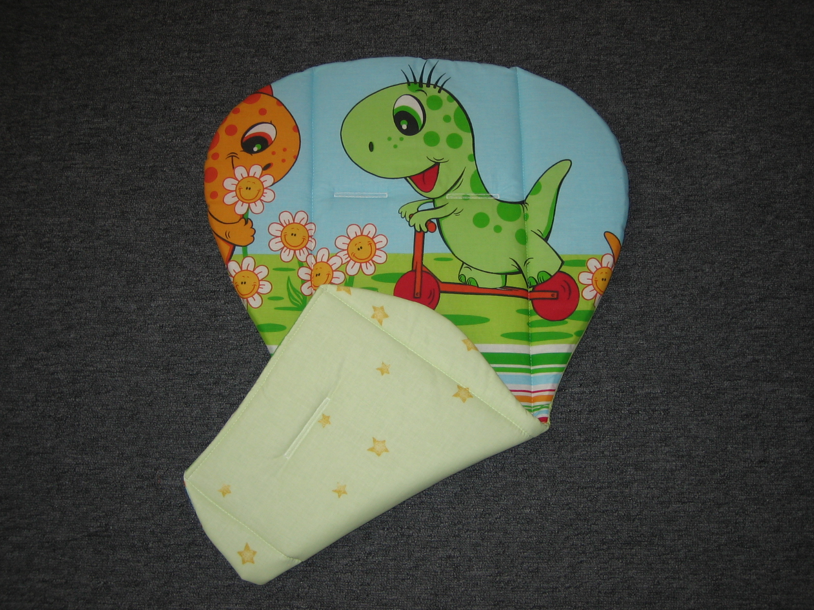 Podložka do kočárku univerzální oboustranná 051