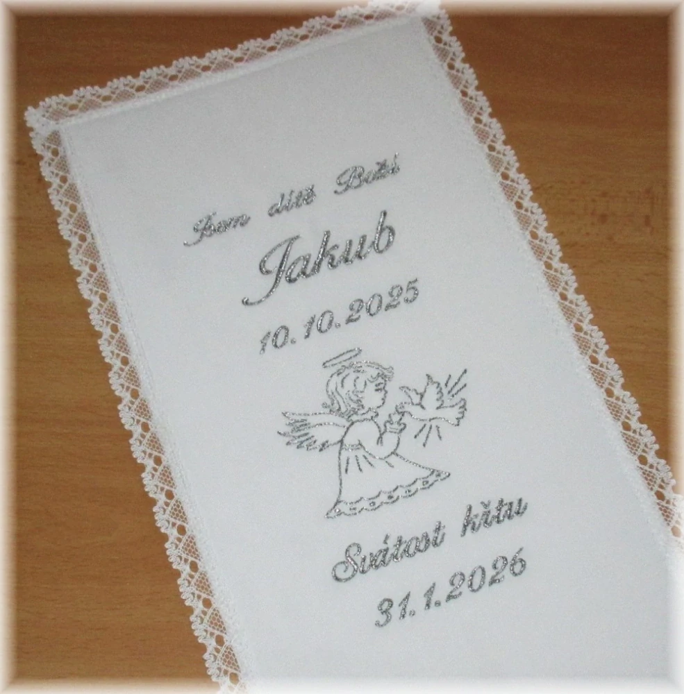 Vyšívaná křestní rouška 18x35 cm - vzor 7 andílek