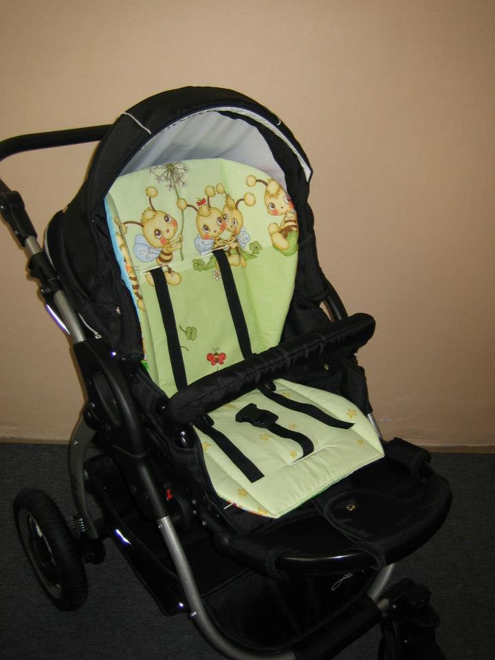 Podložka do kočárku univerzální oboustranná 062