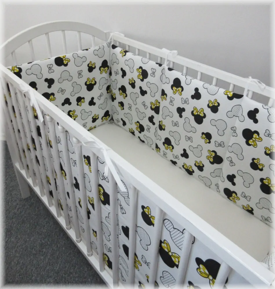 Mantinel do postýlky 60x120 cm 4 díly, výška 50 cm, výplň duté vlákno 300 gr. Myšky se žlutou mašlí