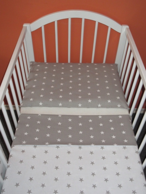 Povlečení do postýlky Hvězdičky šedá bílá 90x120, 40x60