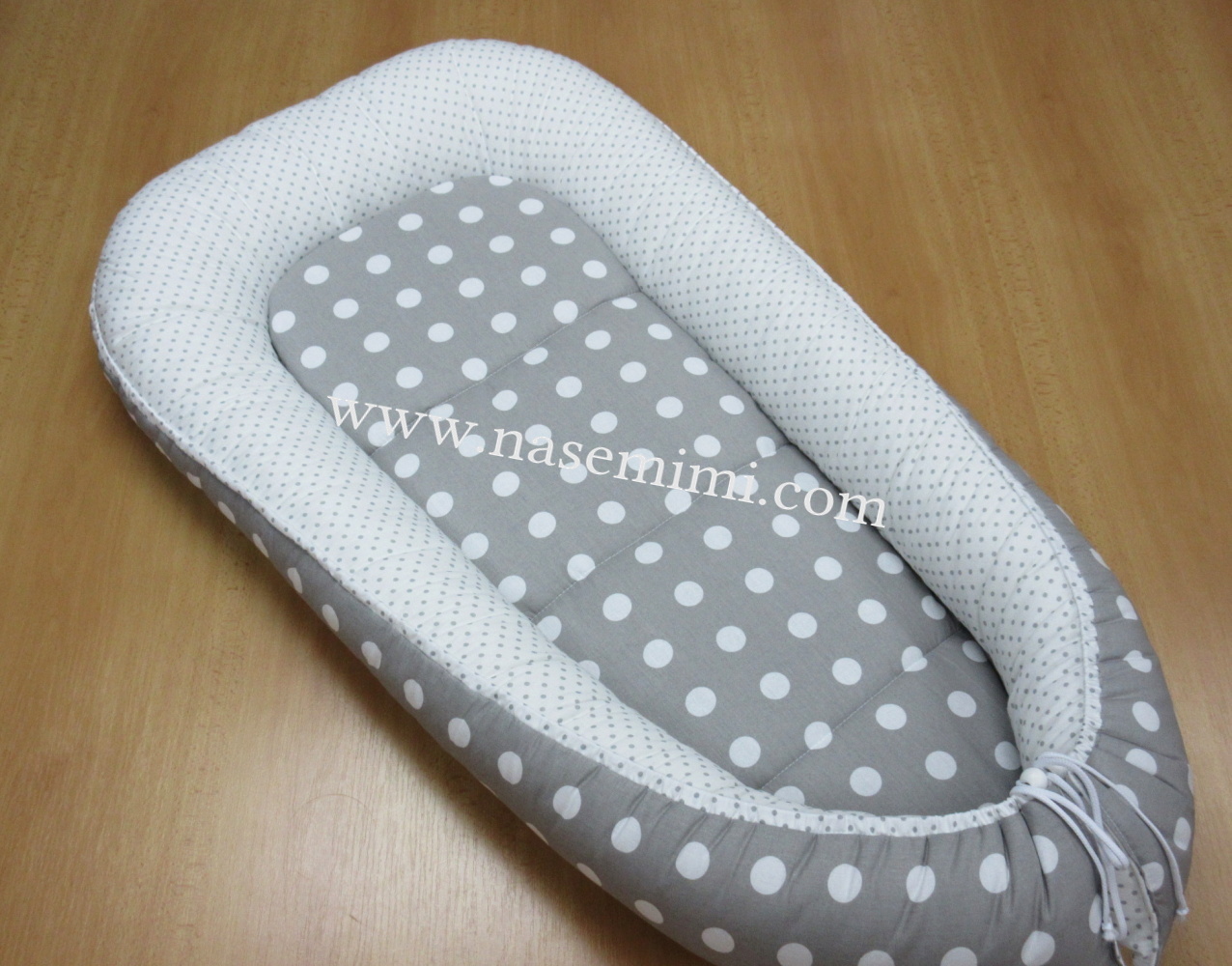 Hnízdečko pro miminko s podložkou šedo bílý puntík 