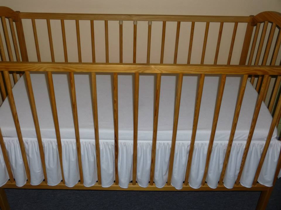 Potah s volánem pod matraci 70x140 cm MIX látek