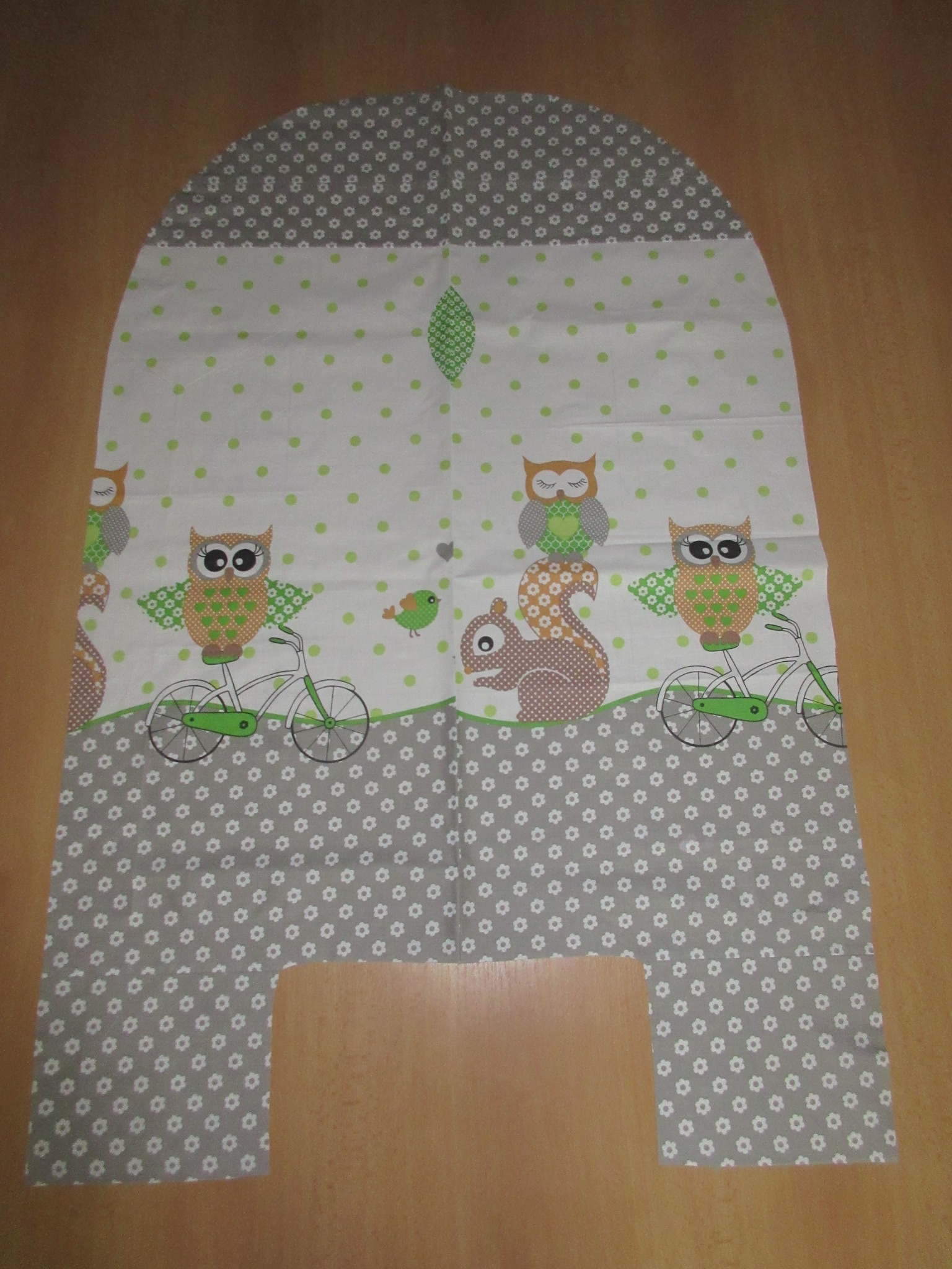 Hnízdečko pro miminko 33x70 cm,podložka,kapsář Sovičky zelené s puntíkem